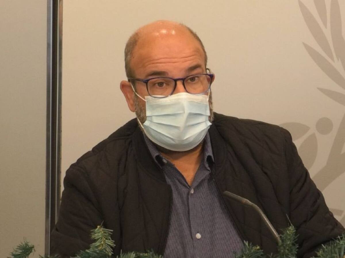 Comercio presenta el concurso navideño de escaparates