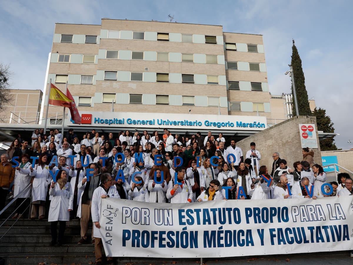 Estrés, insomnio y cambios de humor: las consecuencias psicológicas y físicas de una guardia de los médicos