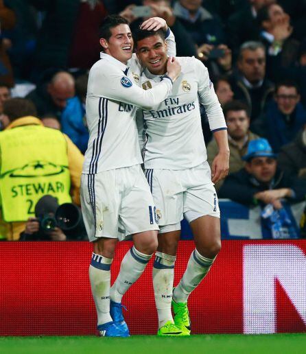 James Rodríguez y Casemiro.