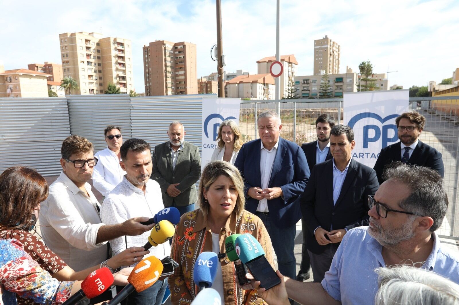 El PP activa una batería de iniciativas parlamentarias en defensa de la Casa Cuartel de Cartagena