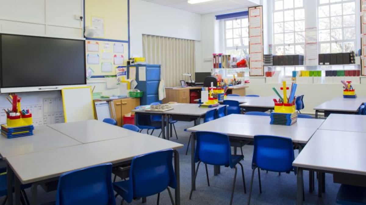 Entrevista a Dolores Blanco, Presidenta de las Anpas de centros públicos de A Coruña y a Isabel Ruso, Presidenta de directores de centros de secundaria de A Coruña (13/08/2020)