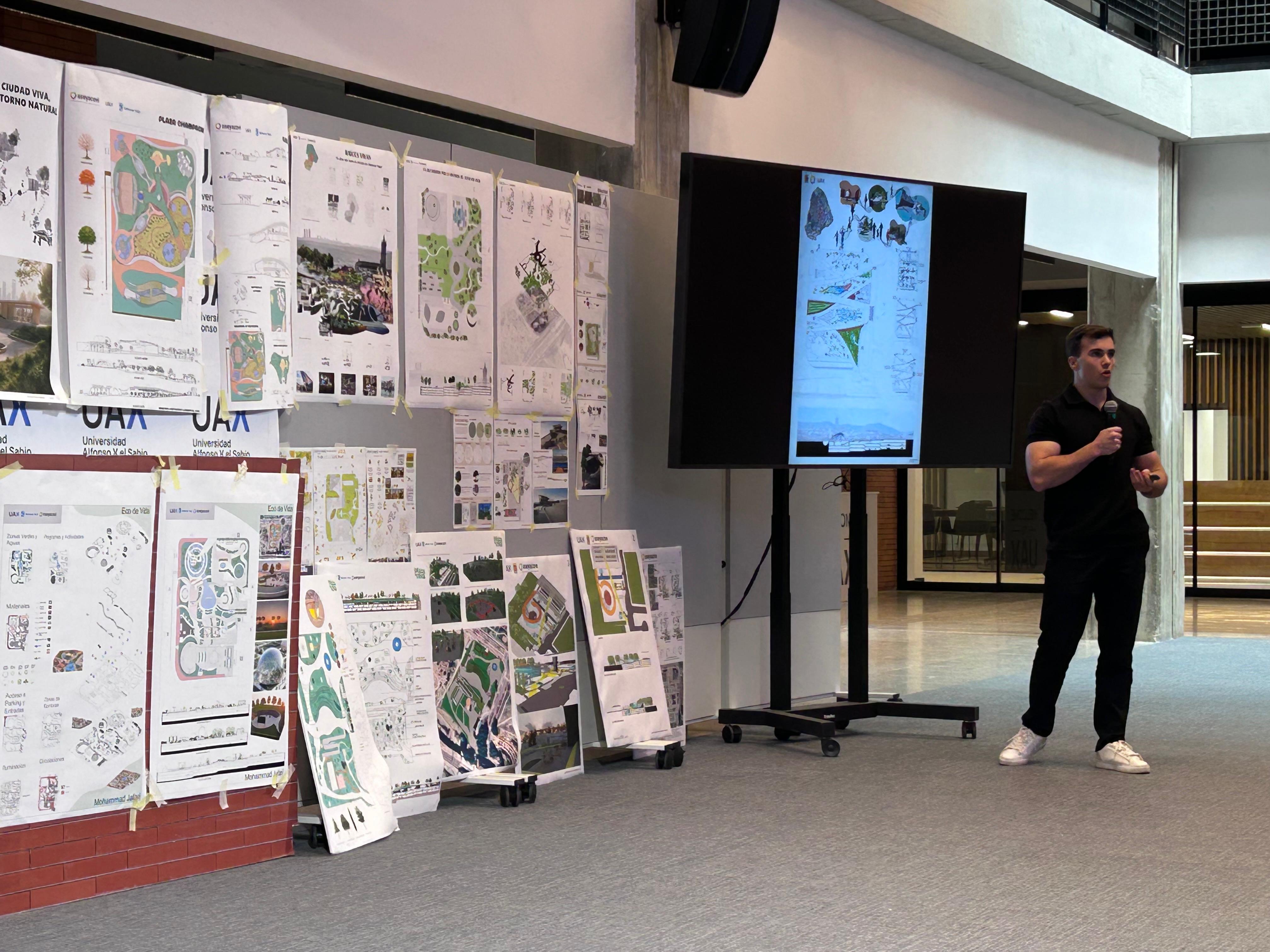 Estudiantes de arquitectura diseñan la reforma de la Plaza de la Estación de Colmenar Viejo