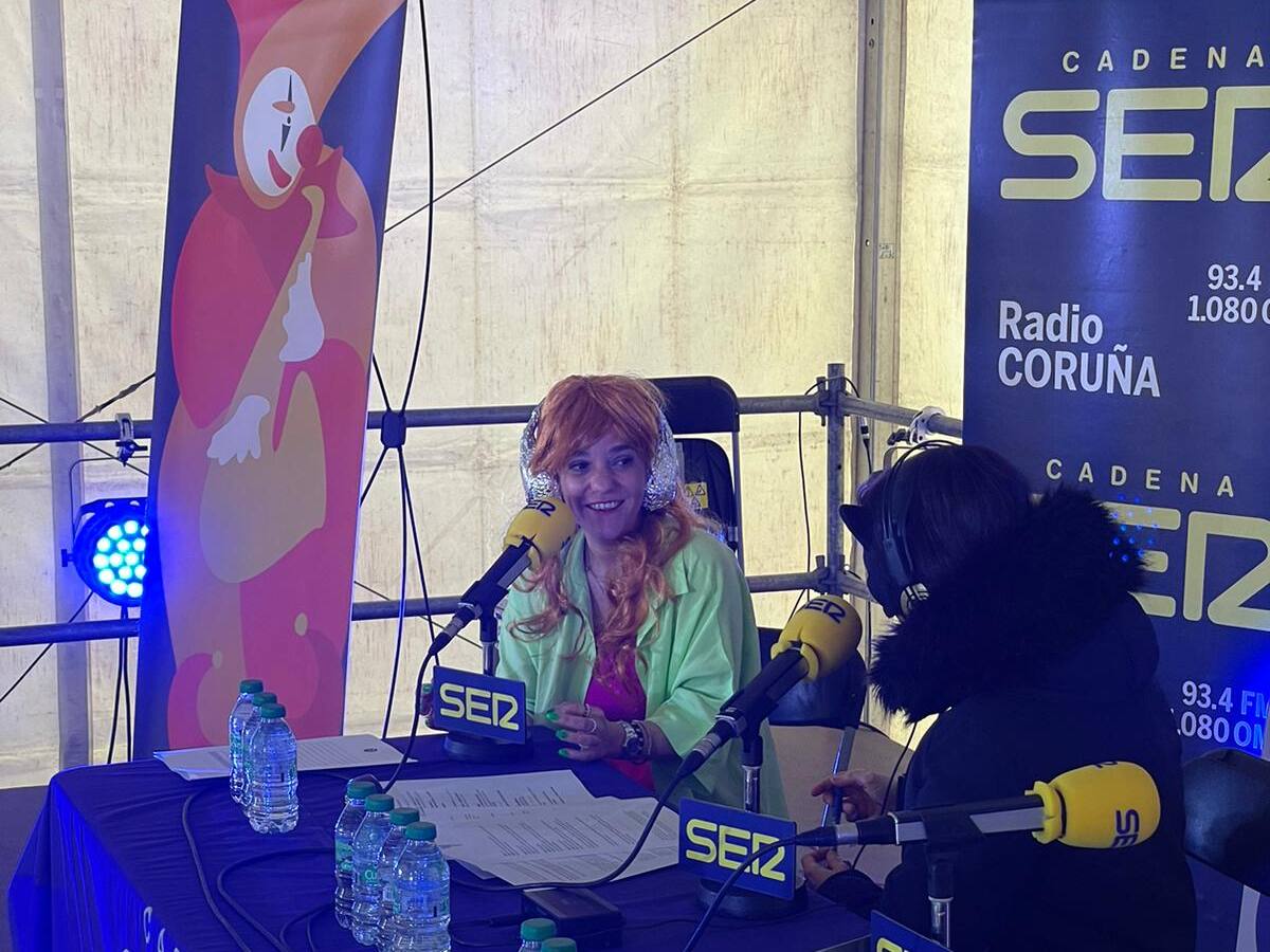 A Coruña celebra su martes de entroido con Inés Rey versionando a Shakira