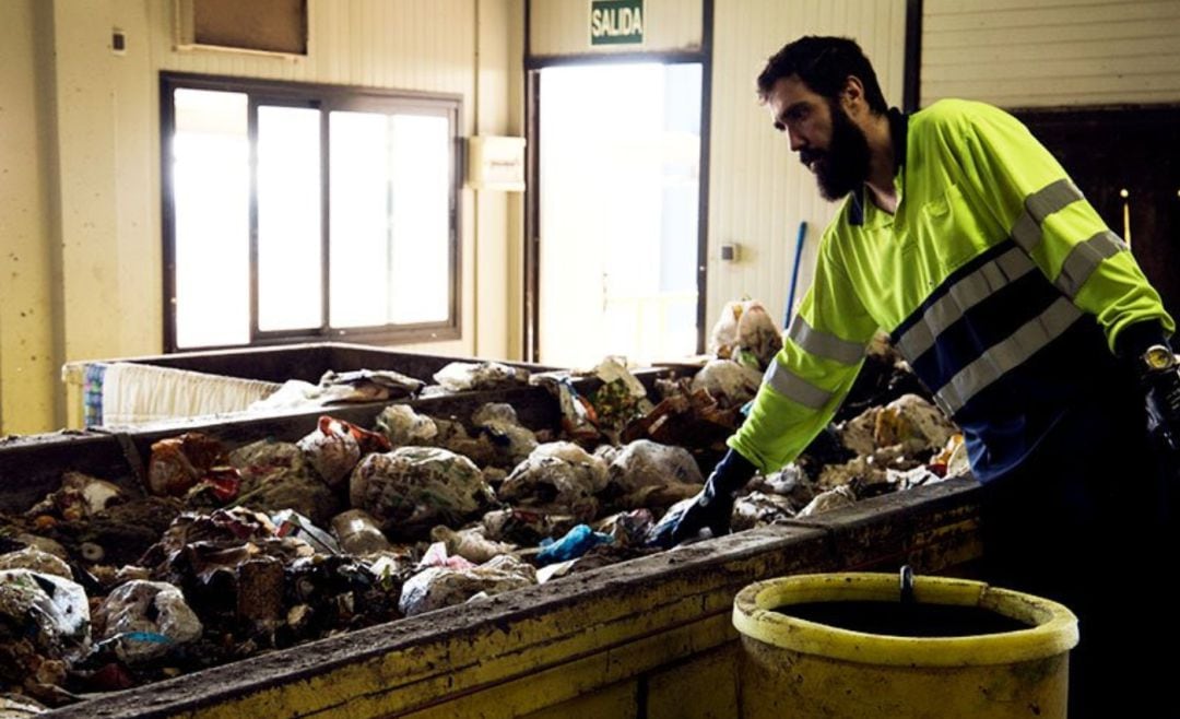 La campaña busca mejorar el reciclaje urbano de residuos