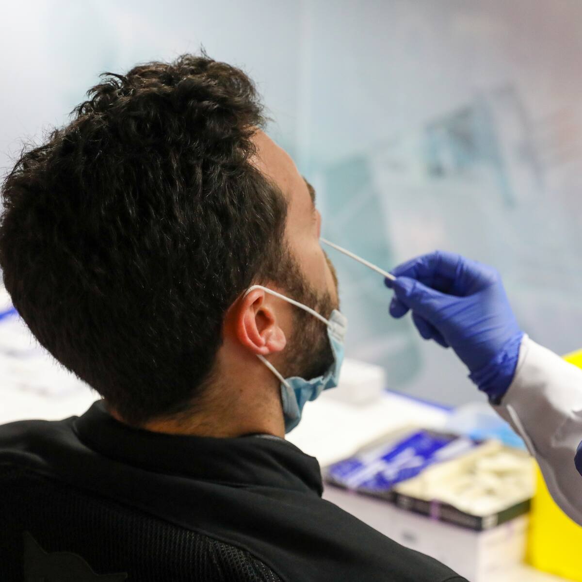 La incidencia del Covid de dispara en Valdemoro y la subida general empieza a notarse en los ingresos hospitalarios