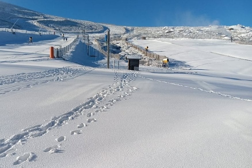 La Covatilla, este miércoles, día 3 de diciembre justo tras las nevadas caídas en la Sierra de Béjar/La Covatilla
