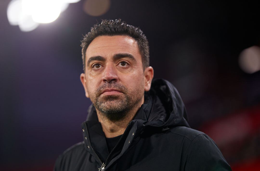 Xavi durante el choque frente al Granada