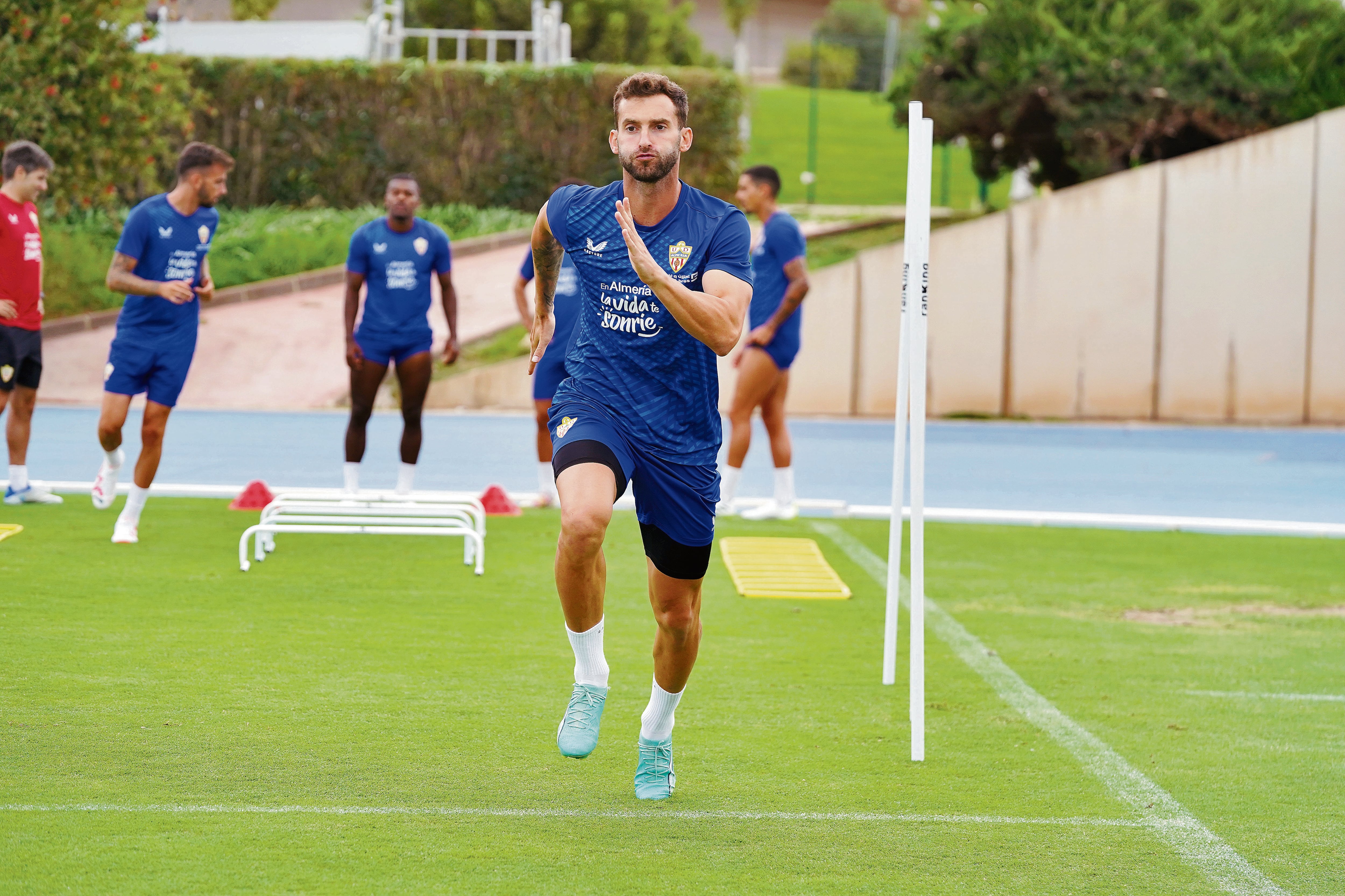 Leo Baptistao en el campo Anexo.