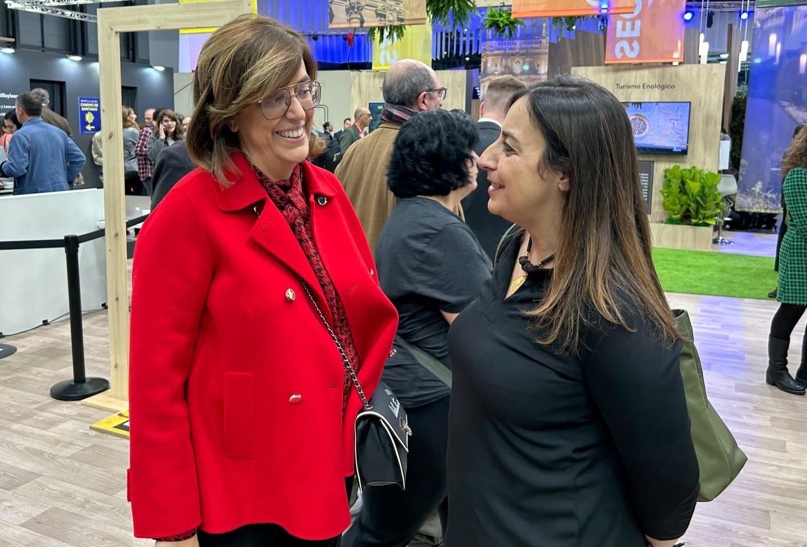 Ángeles Armisén y Miriam Andrés en imagen de archivo en Fitur