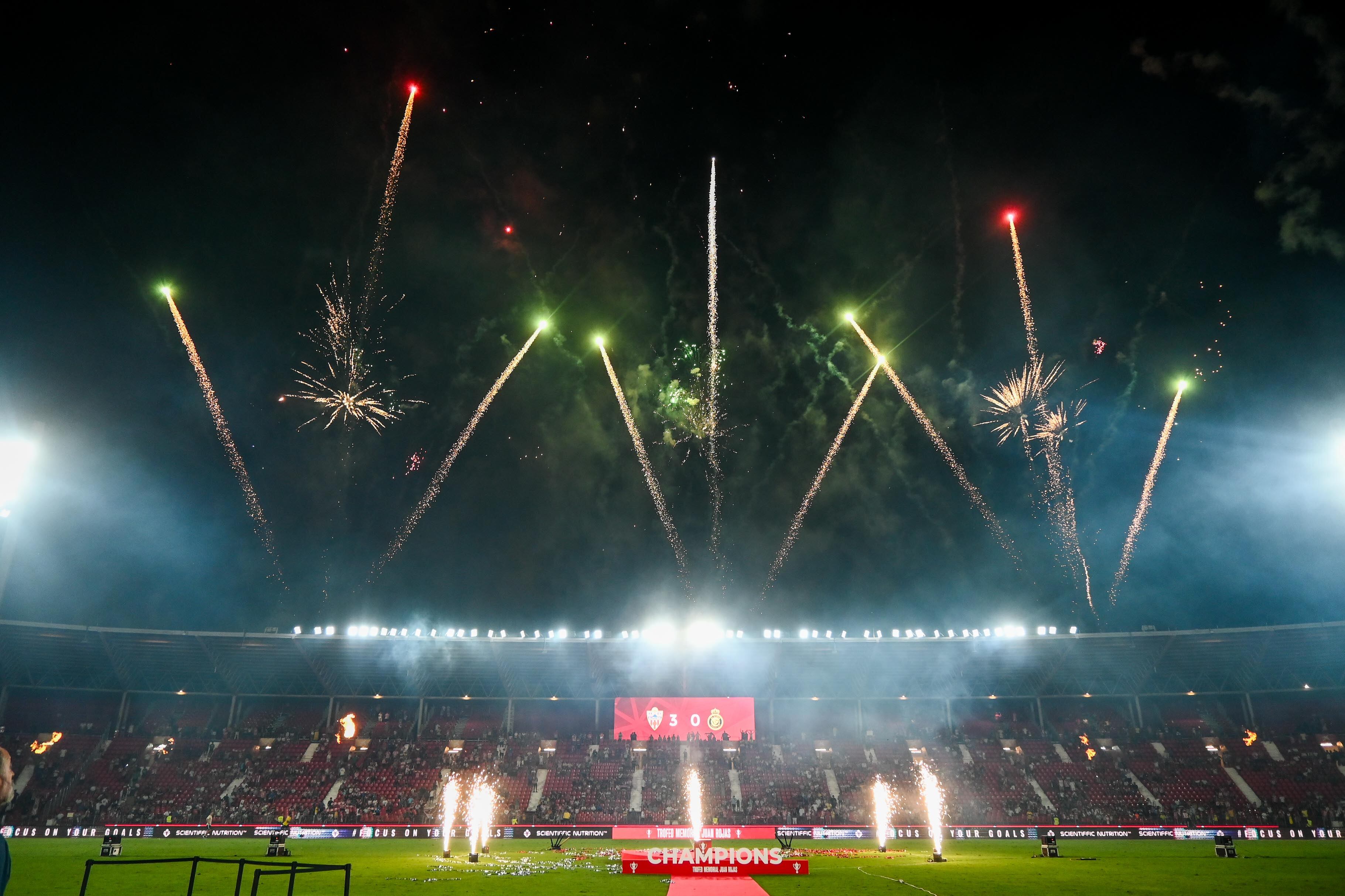 El Almería no está para tirar cohetes después de bajar a Segunda División.