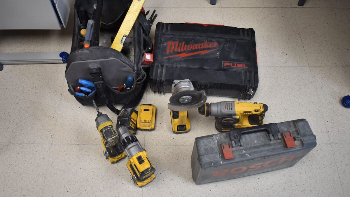 Detenidas tres personas como presuntas autoras de varios robos con fuerza en interior de vehículos en Ávila