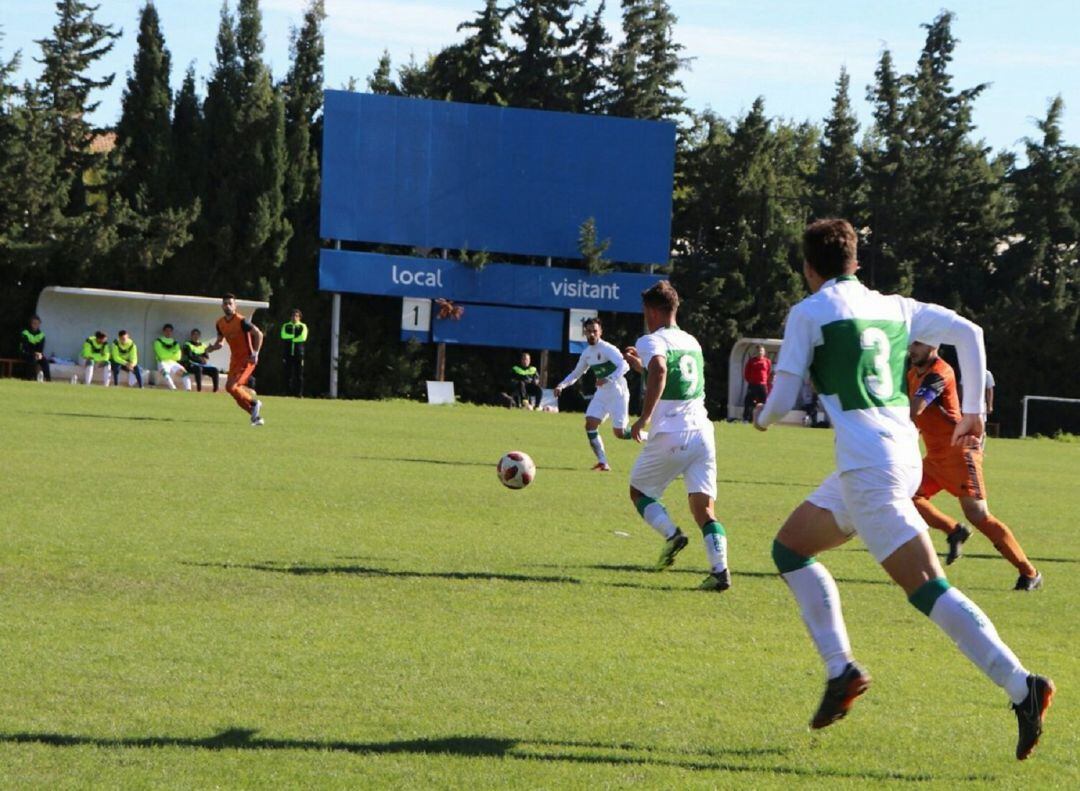 El filial mantiene su ventaja de un punto con el descenso