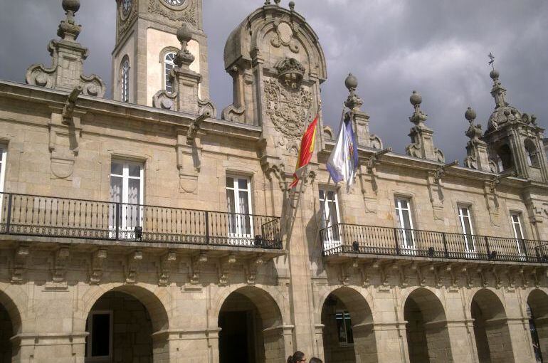 Foro Lugo y PP mantienen conversaciones para integrar a los primeros en la candidatura popular a las próximas municipales