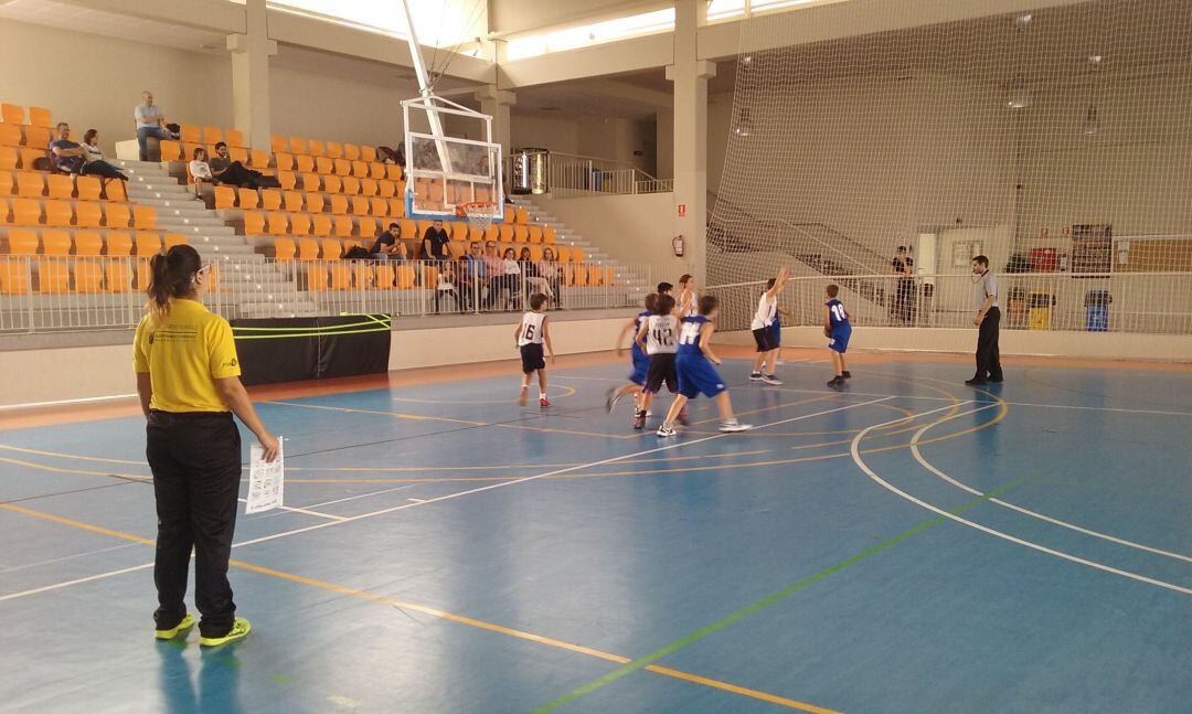 Partido de la EM Baloncesto Ondara.