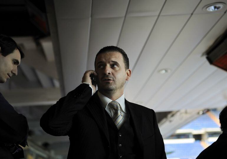 Mijatovic, en el palco del Real Madrid en 2008