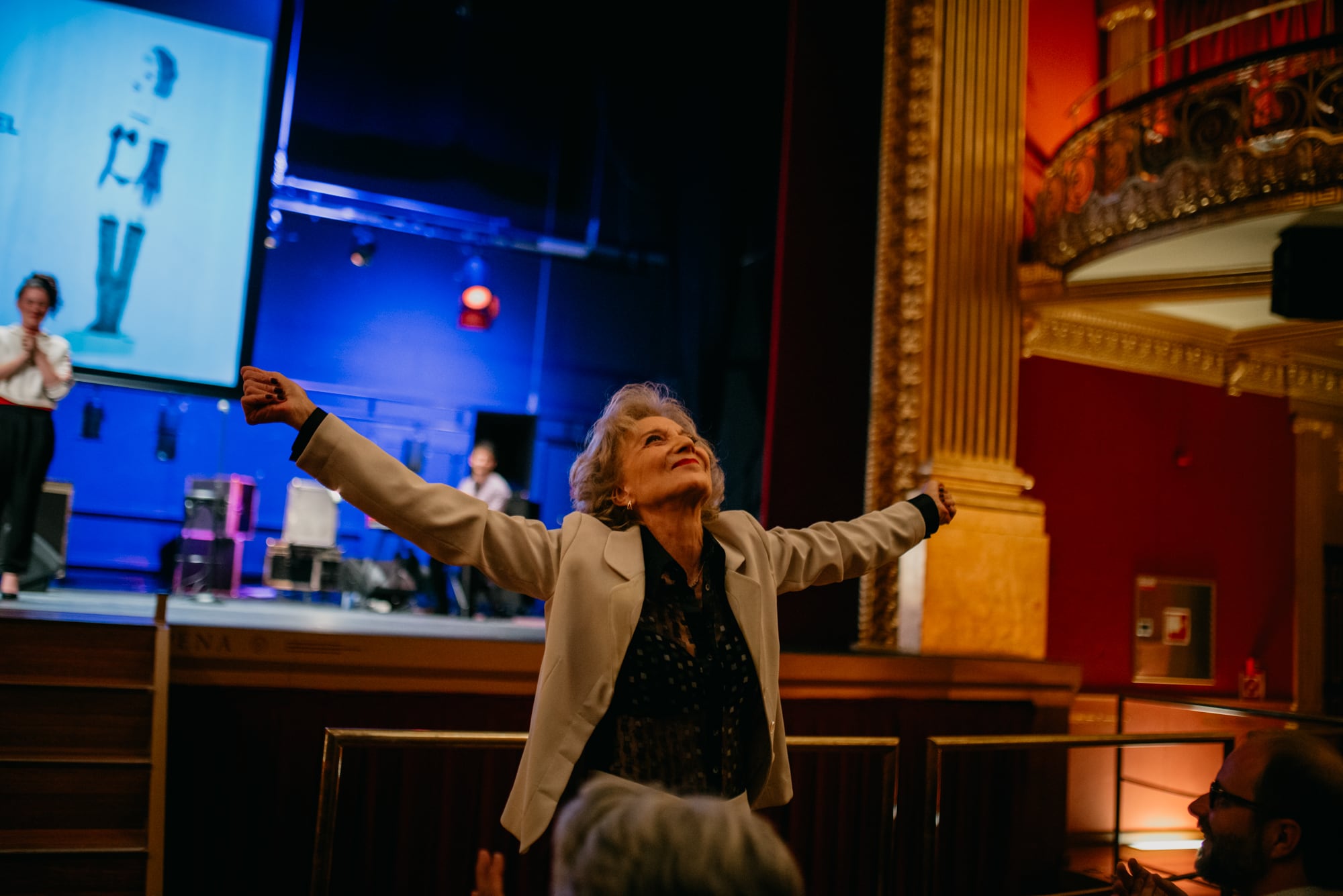 Marisa Paredes, cuando recogió el premio Luis Buñuel en Huesca