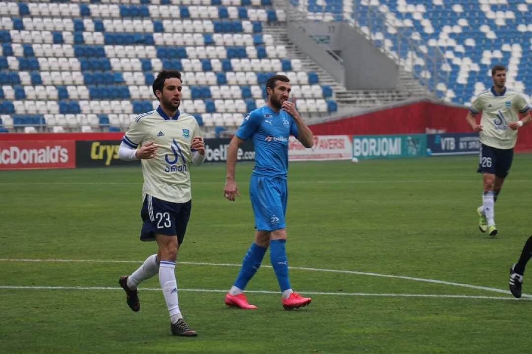 Diego Diz durante un partido con la camiseta del Samtredia ante el Dinamo Tblisi. 