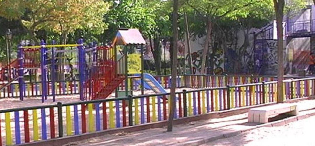 Área infantil incluida dentro del parque del Huerto del Cura.