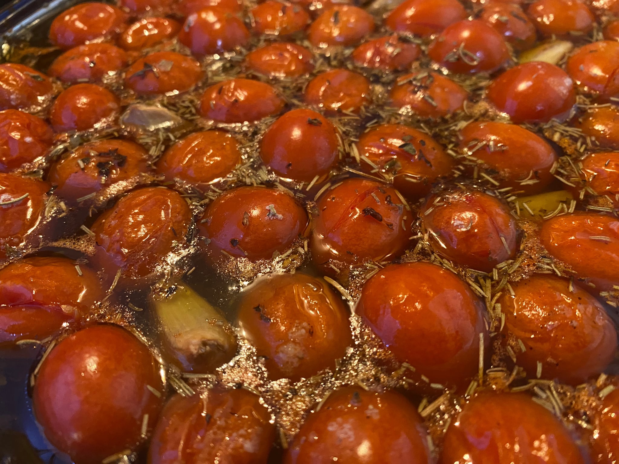 Tomates cherrys confitados