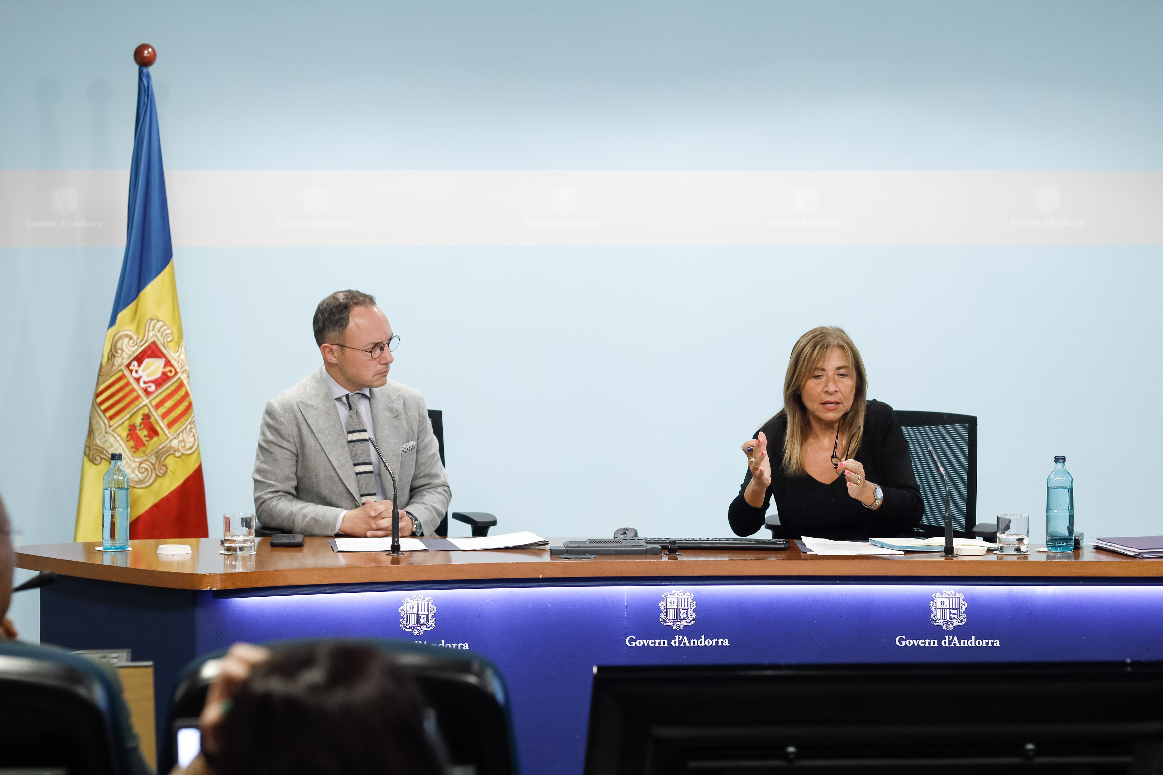 El cap de Govern, Xavier Espot, i la ministra de Presidència, Economia, Treball i Habitatge, Conxita Marsol