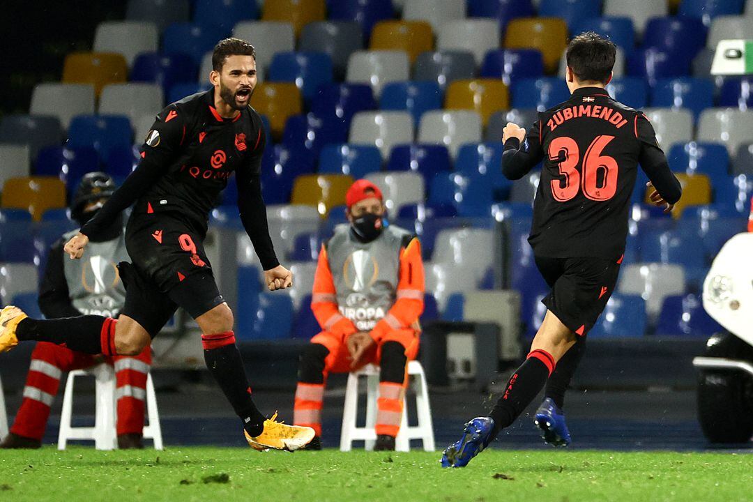 Willian José celebra su gol en Nápoles