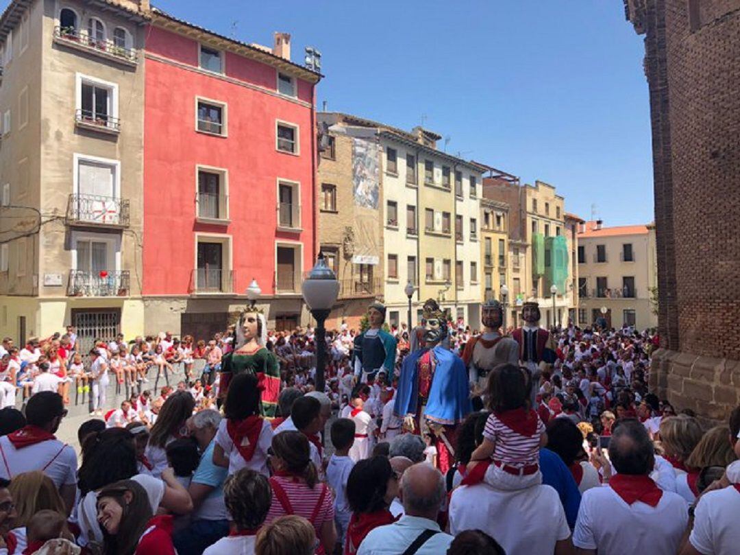 Despedida Comparsa de Gigantes