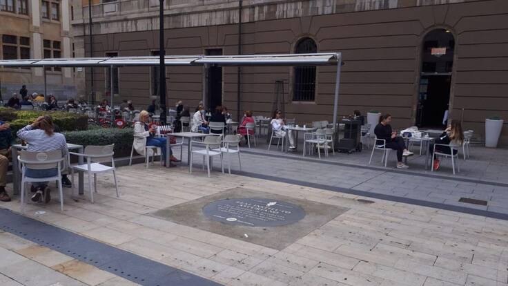 Roberto López, Café Vinatería Sella