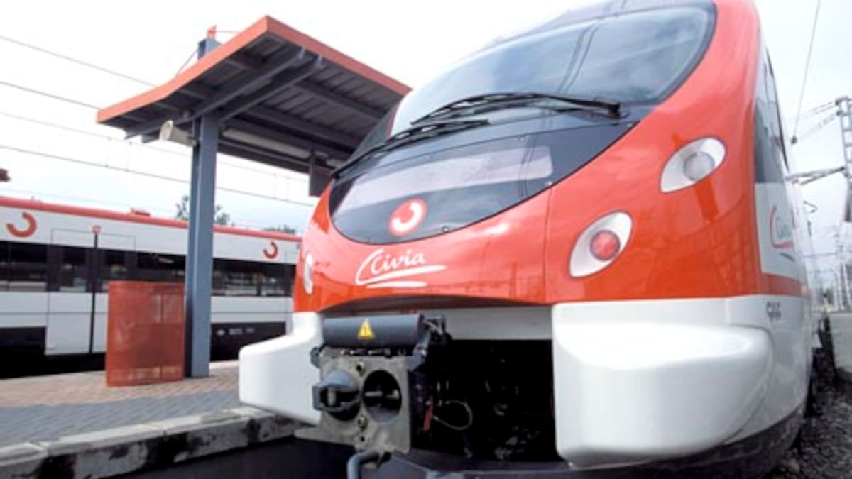 Renfe mantiene los cortes y trasbordos nocturnos en la C-4 para los viajeros de Parla y Getafe