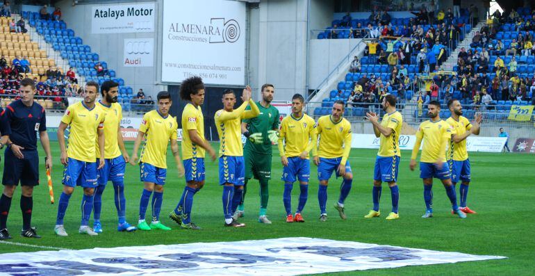 El Cädiz mantiene distancias con la zona alta