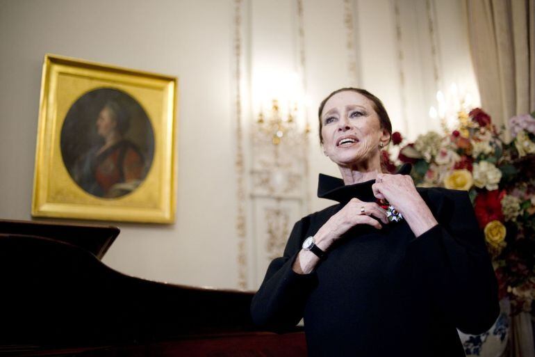 Maya Plisetskaya, icono del ballet ruso, recibe la Legión de Honor de Francia en una imagen de archivo de 2012