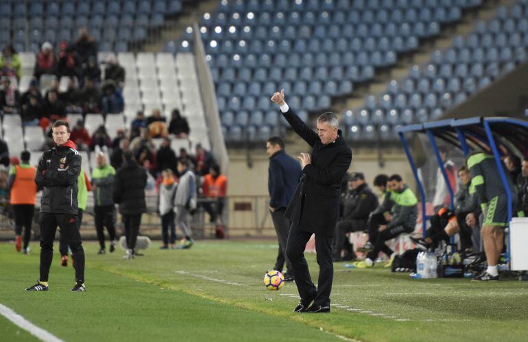 Lucas Alcaraz dando instrucciones.