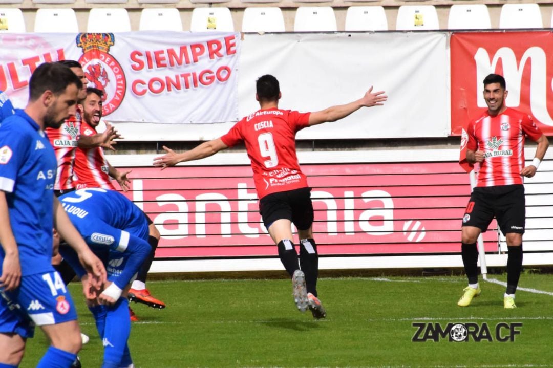 Coscia, autor de los dos primeros goles zamoranos