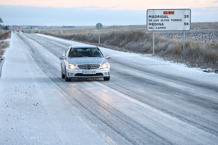Carretera N-610 en la comarca de Peñaranda de Bracamonte/ICAL