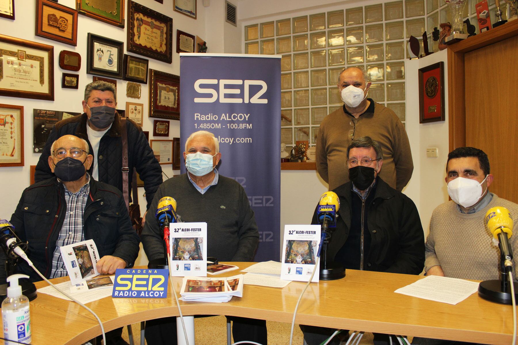 Mario Baudí, Juan Jordá, Hilario Pascual, Luis Jesús, Raúl Bou y Miguel Ángel Tejedor