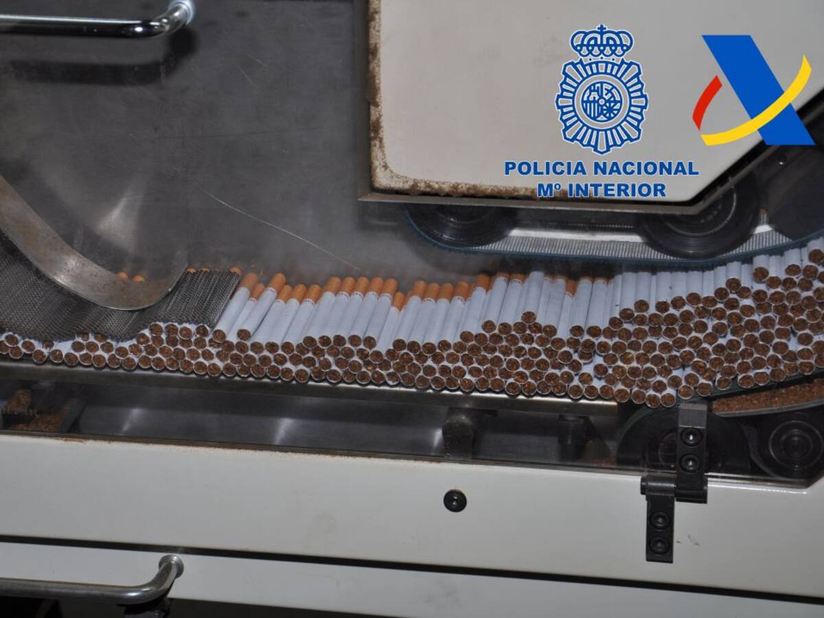 Nueve detenidos y dos fábricas ilegales de cajetillas de tabaco desmanteladas en Valladolid