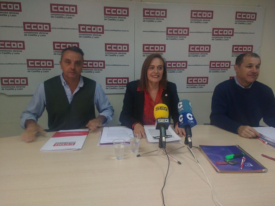 Carlos Lázaro, Elena Calderón y Ricardo Sáez