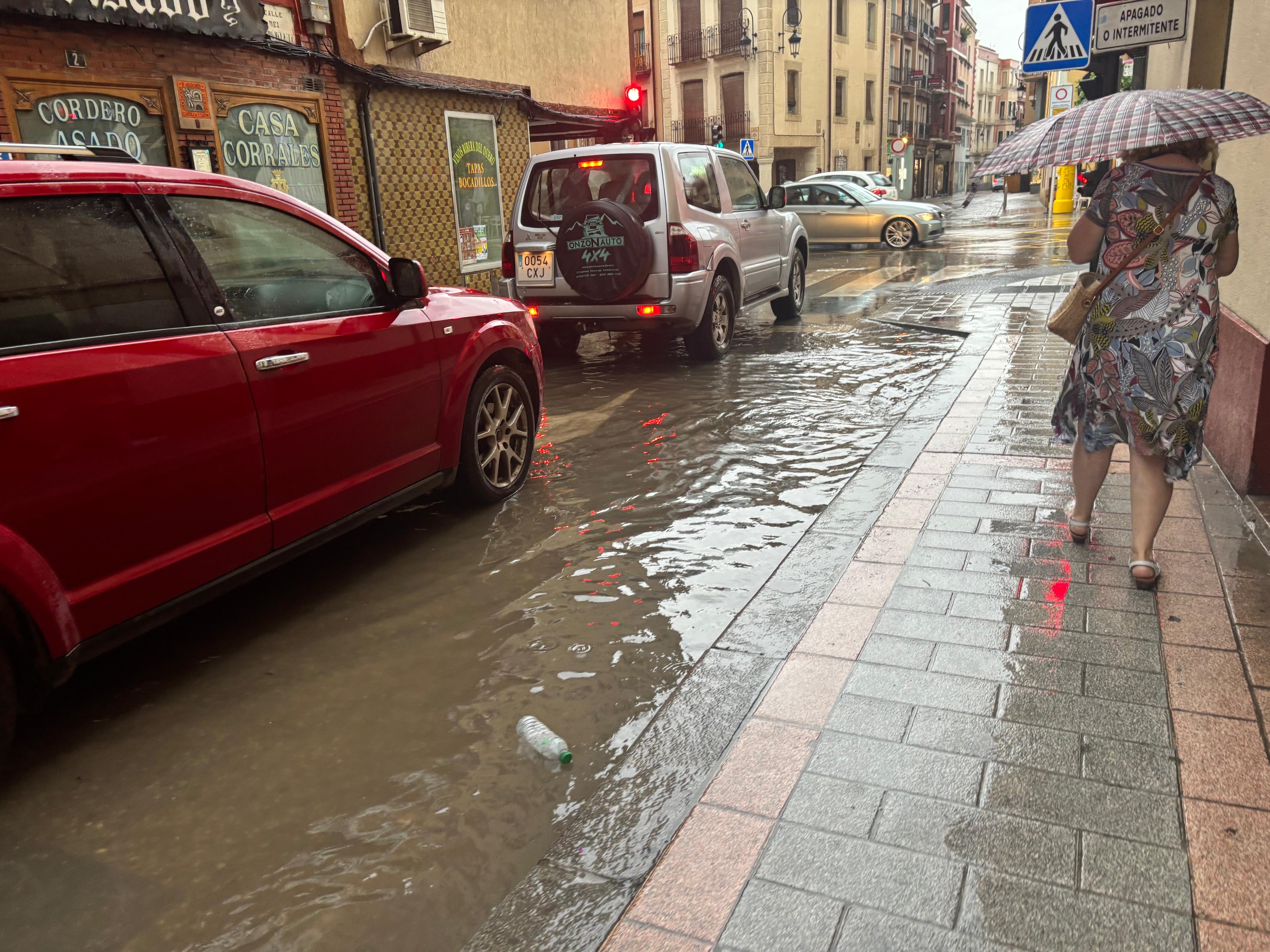 Un momento de la tormenta de este martes en Aranda de Duero