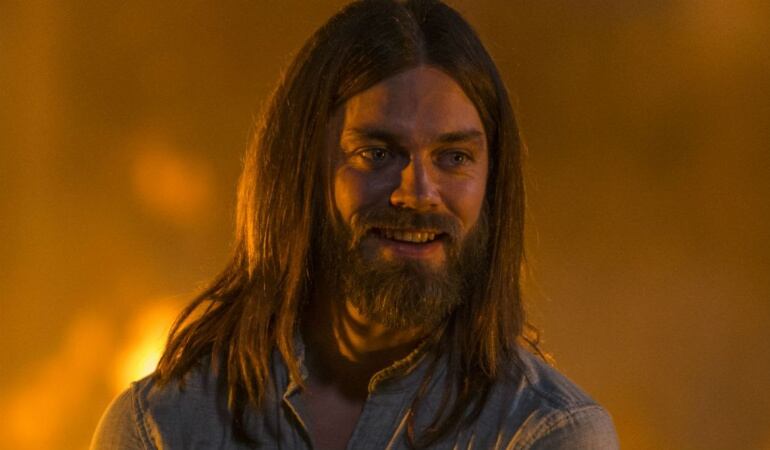 Tom Payne es Jesús en &#039;The Walking Dead&#039;