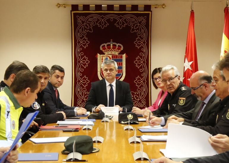 Junta Local de Seguridad en el Ayuntamiento de Móstoles.