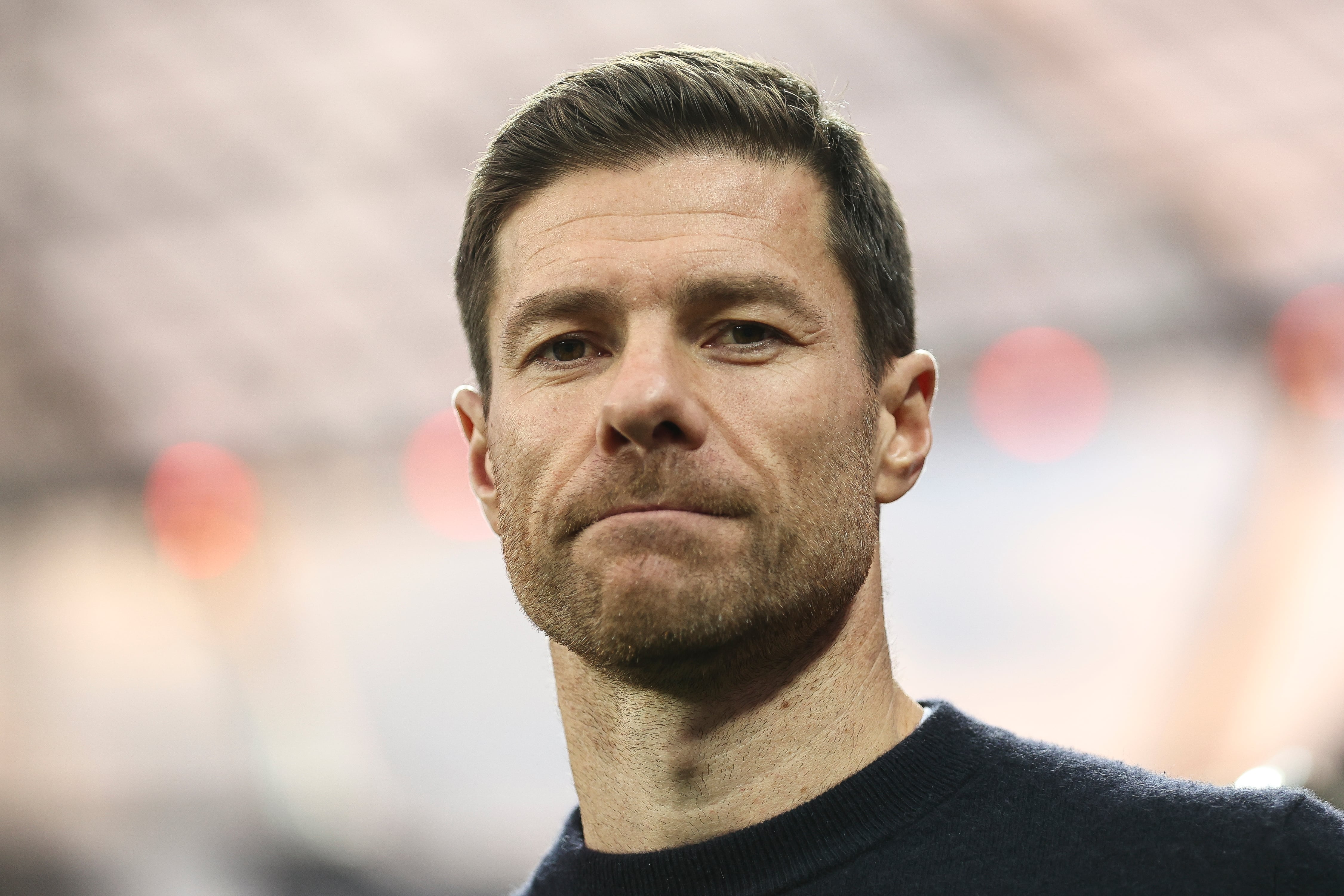 Xabi Alonso, entrenador del Bayer Leverkusen. (Photo by Lars Baron/Getty Images)