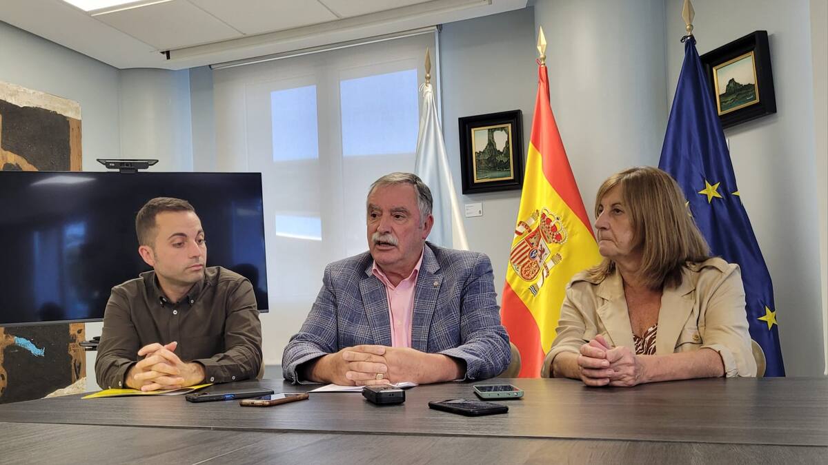 Ángel García Seoane, alcalde de Oleiros