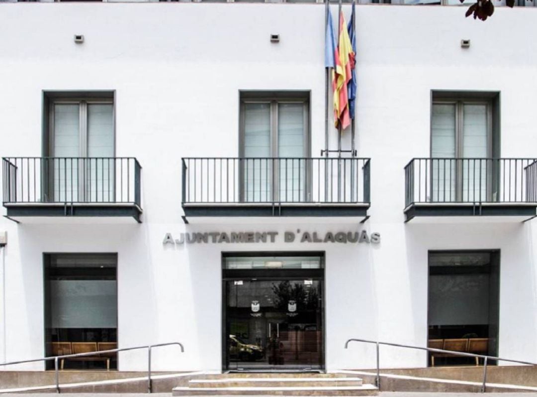 Fachada del Ayuntamiento de Alaquàs