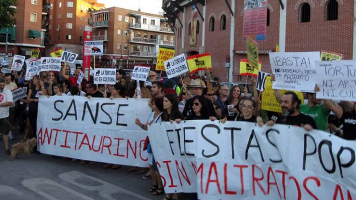 Hablamos con David Rubio, portavoz de Sanse Antitaurino, sobre la celebración de los Encierros Blancos