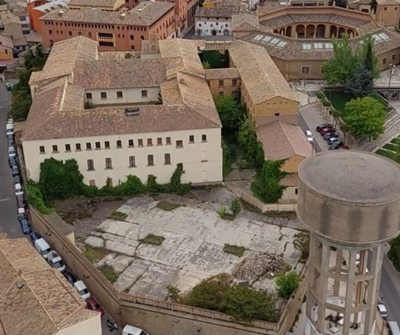 Imagen aérea del Seminario de Huesca tomada con un dron (INSTAGRAM: @josemgarvalcarcel)