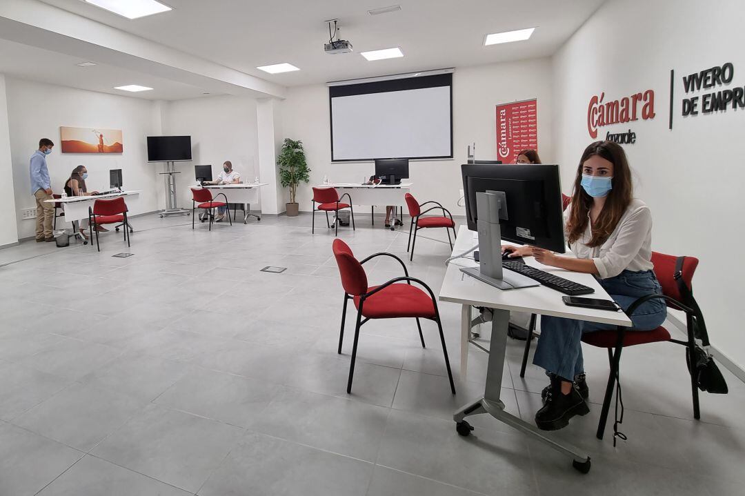 La Cámara de Comercio de Lanzarote y La Graciosa tiene la consigna de la tramitación de las ayudas de la institución insular. 