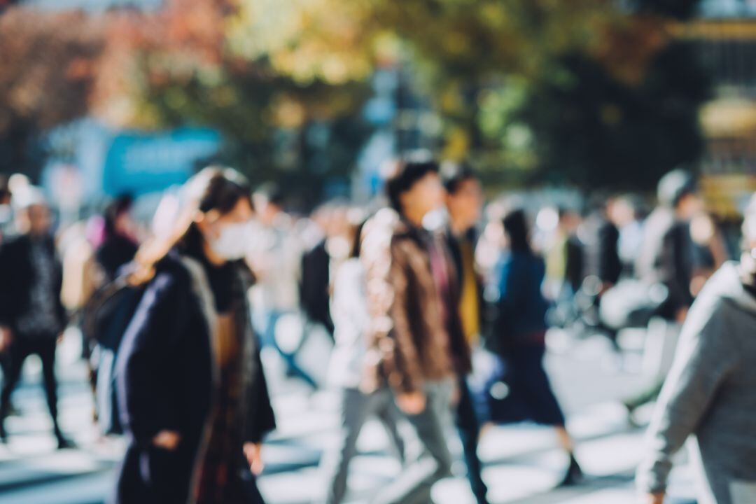 Gente con mascarilla