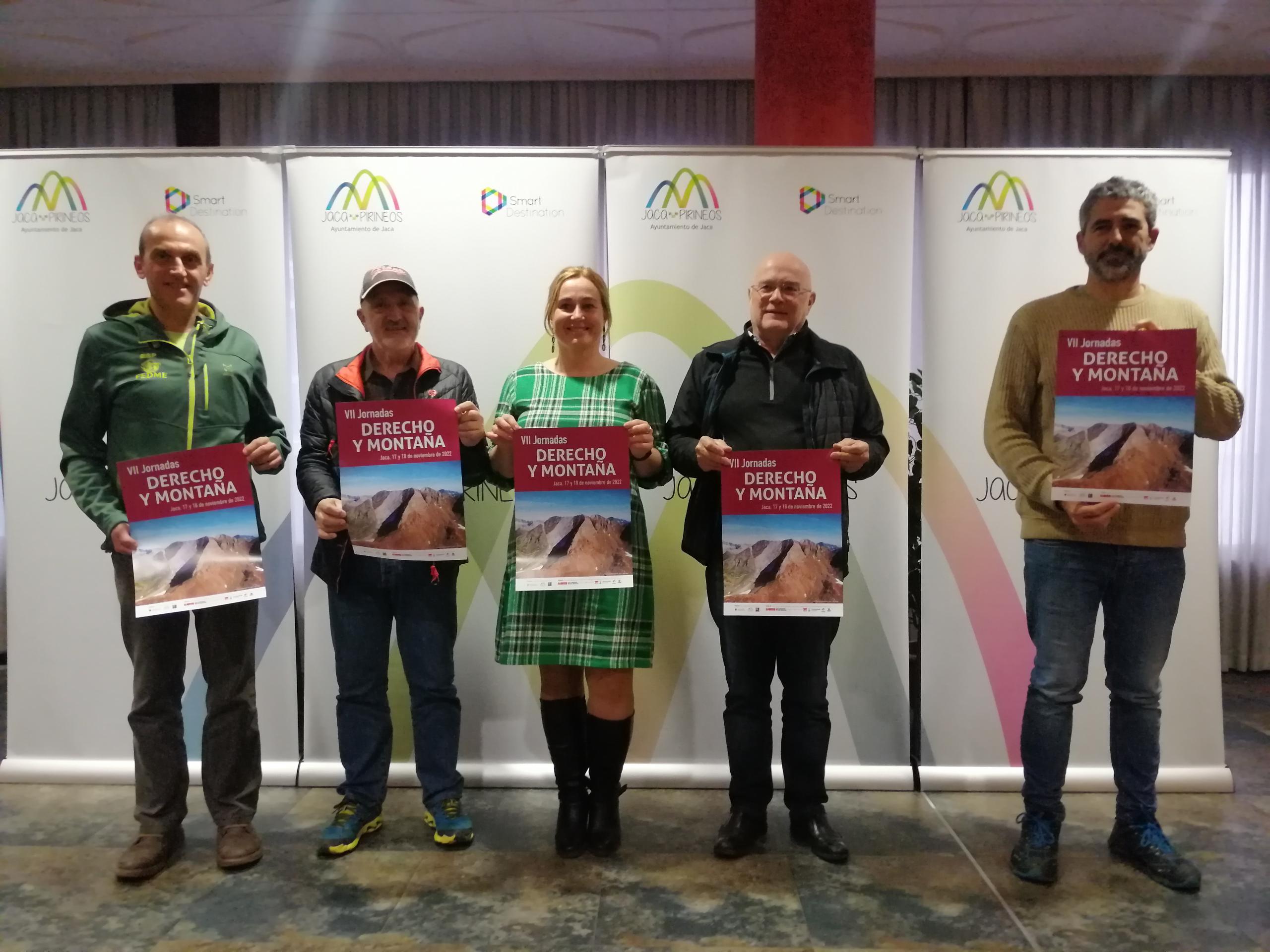 La presentación de las VII Jornadas de Derecho y Montaña contaban con la presencia de Sebastián Álvaro, que trabaja junto con la FEDME para crear un Museo Nacional de la Montaña en Jaca