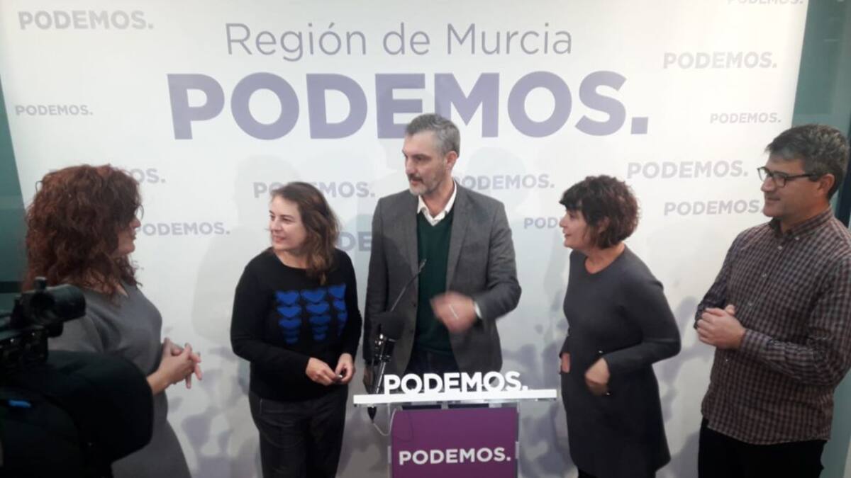 Urralburu ve "decepcionante" las palabras de Conesa de aliarse con Cs para formar gobierno en la Región