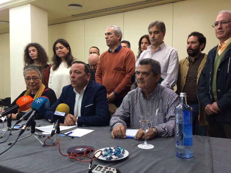 Representantes de la Plataforma Aparcamiento Reina Sofía