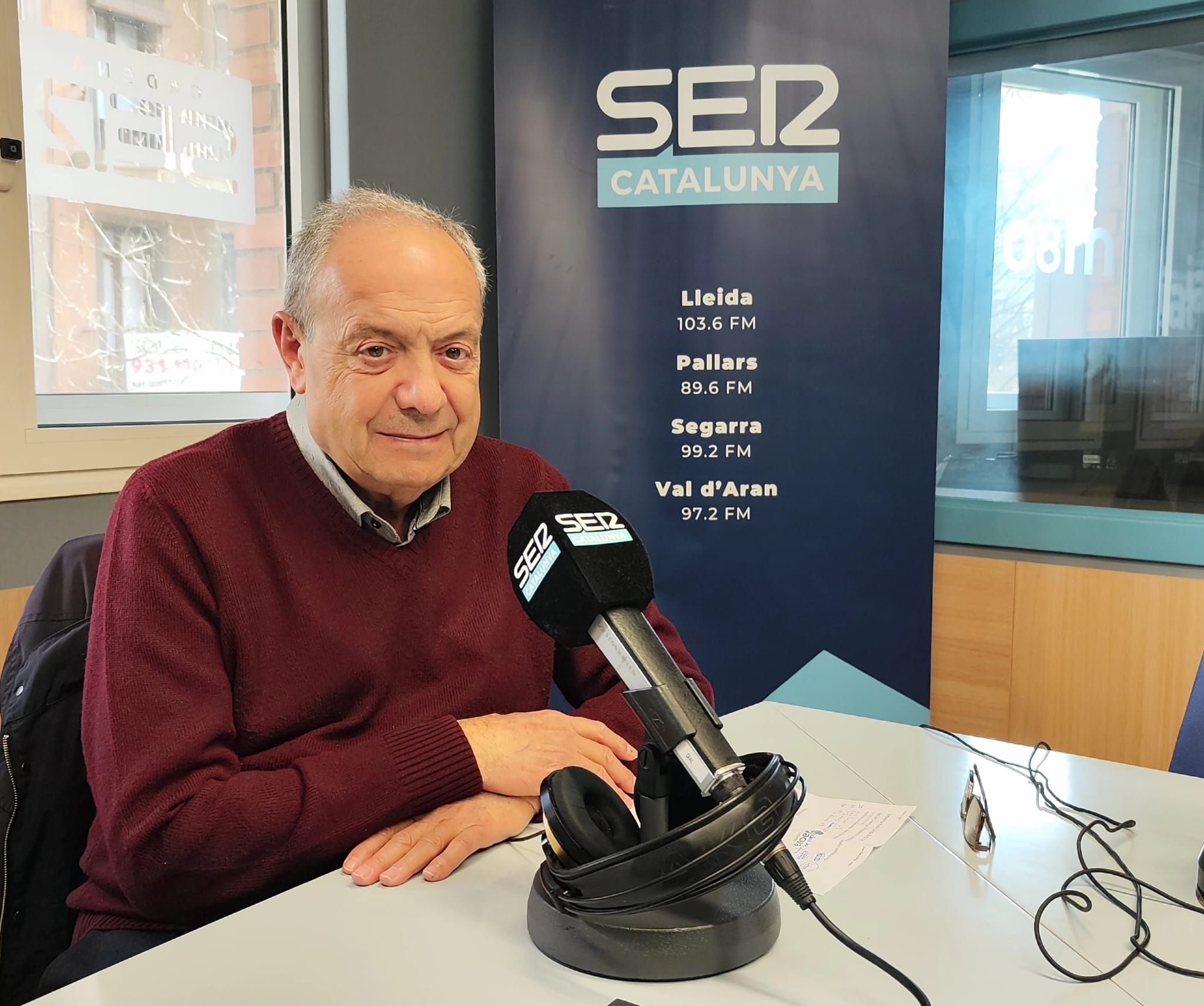 És el delegat de FACUA a Lleida. Atèn les consultes que li fan els ciutadans al Centre Cívic de Pardinyes. Però cal reserva prèvia.